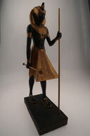 Replika figur Tutankhamon