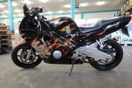 Motorcykel HONDA CBR 600 (momsfri)