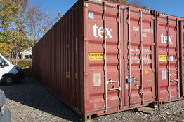 40' container uden indhold, med containerlås