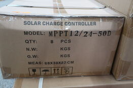 8 stk. chargecontroller GREEN ENERGY MPPT12/24-50D