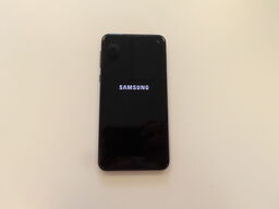 Mobiltelefon SAMSUNG Galaxy S10e