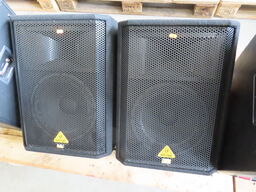 2 stk. Passive monitors BEHRINGER VP1220F