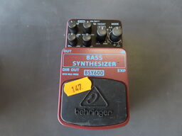 Guitarpedal - BEHRINGER BASS SYNTHESIZER BSY600