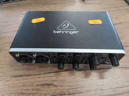 Lydkort - BEHRINGER U-PHORIA UMC204HD