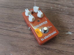 Guitarpedal - TC ELECTRONIC  SHAKER