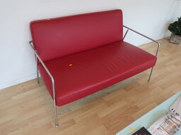 Rød 2 pers. sofa