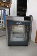 Varmeskab UNOX XEEC-1011-EPRS "Hot Fridge"