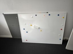 2 stk. whiteboards