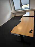 2 stk. el. hæve/sænke skriveborde