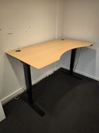 El. hæve/sænke skrivebord 