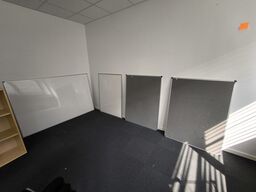 2 stk. tavler samt 2 stk. whiteboards