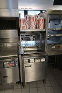 Serveringsstation med indhold