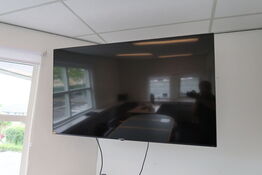 Fjernsyn LG 65UR80006LJ  med fjernbetjening