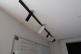 Skinne med 4 stk. spots TUBE Led