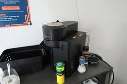 Kaffemaskine NESPRESSO Delonghi
