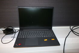 Bærbarcomputer LENOVO V15-ADA 82C7 (se billeder for specs)