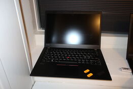 Bærbarcomputer LENOVO T14s Gen 1 (se billeder for specs)