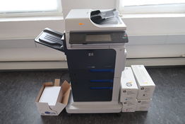 Kopimaskine HP Color LaserJet CM4540 MFP