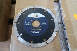 100 pieces. Diamond cutting discs 125mm segment