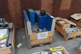 Boltreol + diverse lamper mv. 