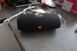 Højtaler JBL CHARGE 4