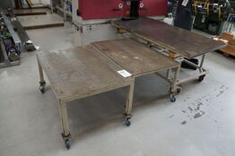 2 stk. palleborde på hjul