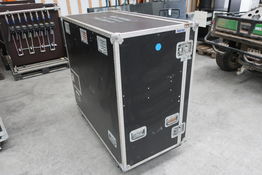 Flightcase 146x73x131cm