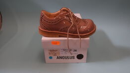 Sko ANGULUS - str. 26