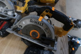 Håndrundsav DEWALT DCS391 med lader