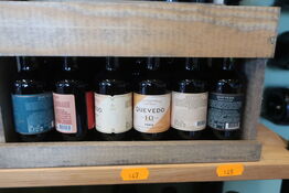 2 kasser med portvin PORTO Quevedo Premium 