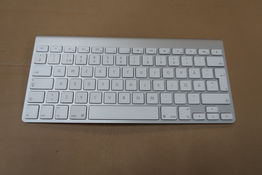 Apple keyboard A1314