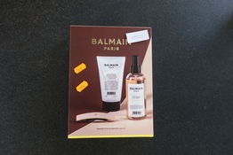 1 stk. styling creme samt 1 stk. saltvandsspray BALMAIN