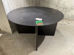 Mingle wooden round table Ø130 H 68