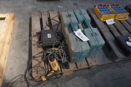 2 stk. Boremaskine DEWALT mv. 