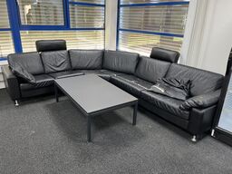 Sofa og sofabord 