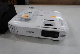 Projektor EPSON EB-W18