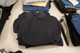 1 stk. Polo & 4 stk. Sweatshirts BERKELEY S