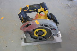 Rundsav DEWALT DCS573 u. batteri