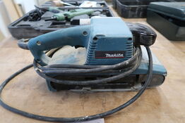 Makita 230V Makita båndpudser 9404