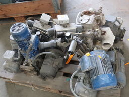 Pallet with misc. electric motors etc. (see pictures)