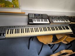 Diverse keyboards