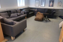 Sofaer samt reol 