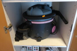 Støvsuger NILFISK VP300