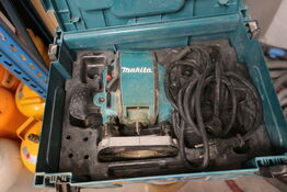 Overfræser MAKITA RP0900