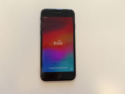 Mobiltelefon APPLE Iphone SE 3. Gen - 64 GB