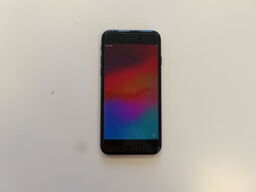 Mobiltelefon APPLE Iphone SE 3. Gen - 64 GB