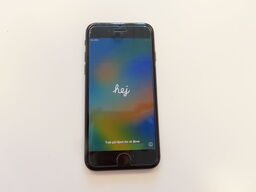 Mobiltelefon APPLE Iphone SE 3. Gen - 64 GB
