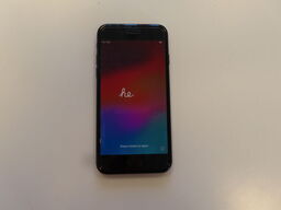 Mobiltelefon APPLE Iphone SE 3. Gen - 64 GB