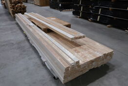 Diverse fodlister 9x55x3000 mm.