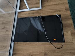 TV - TCL u. fjernbetjening